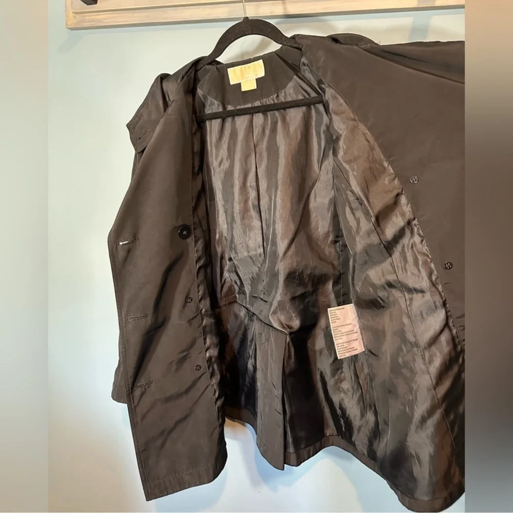 MICHAEL Michael Kors Women’s Double Breasted Raincoat in Black